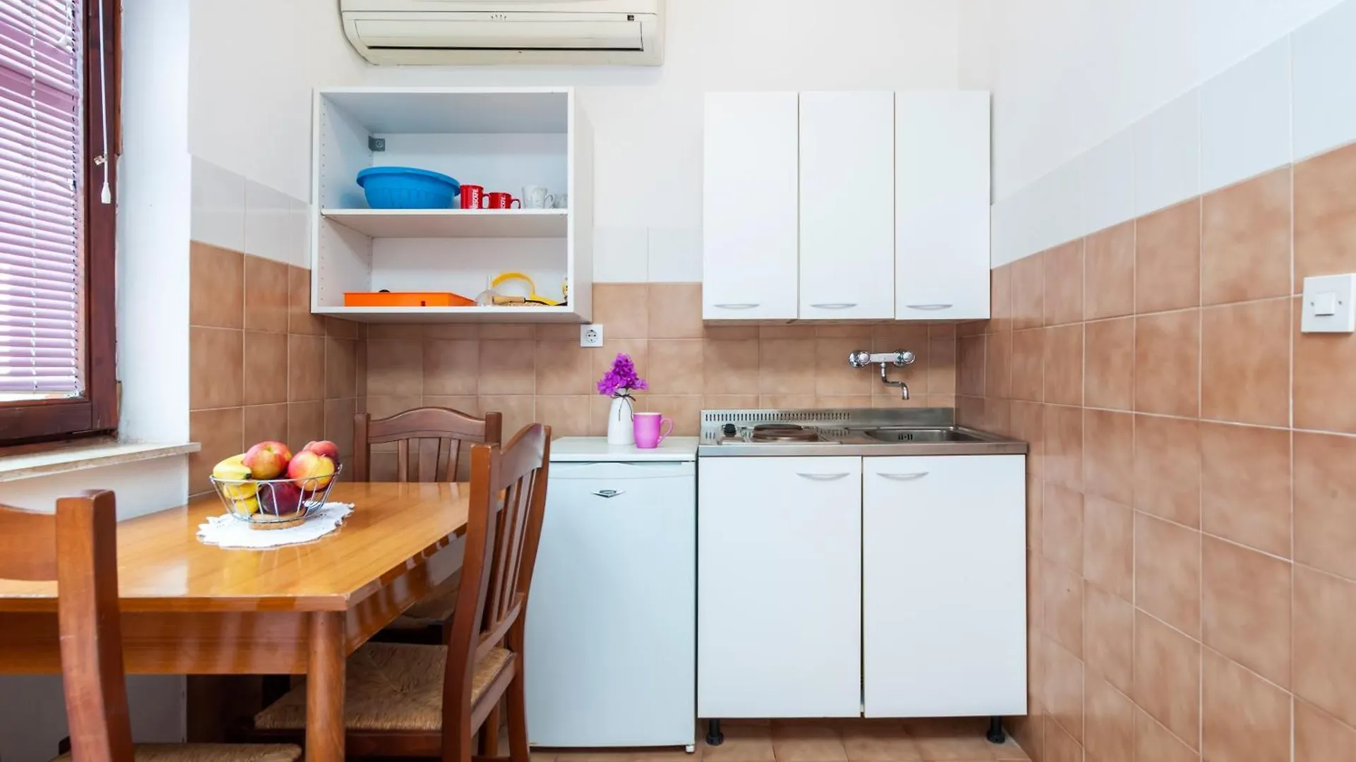 Up To 5 People,Near Beach And Centre Hotel Rovinj